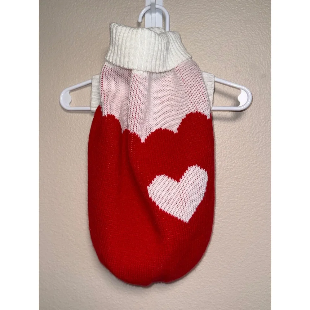 Red and White Heart Pattern Knit Pet Sweater Turtleneck Size Large Valentine Dog